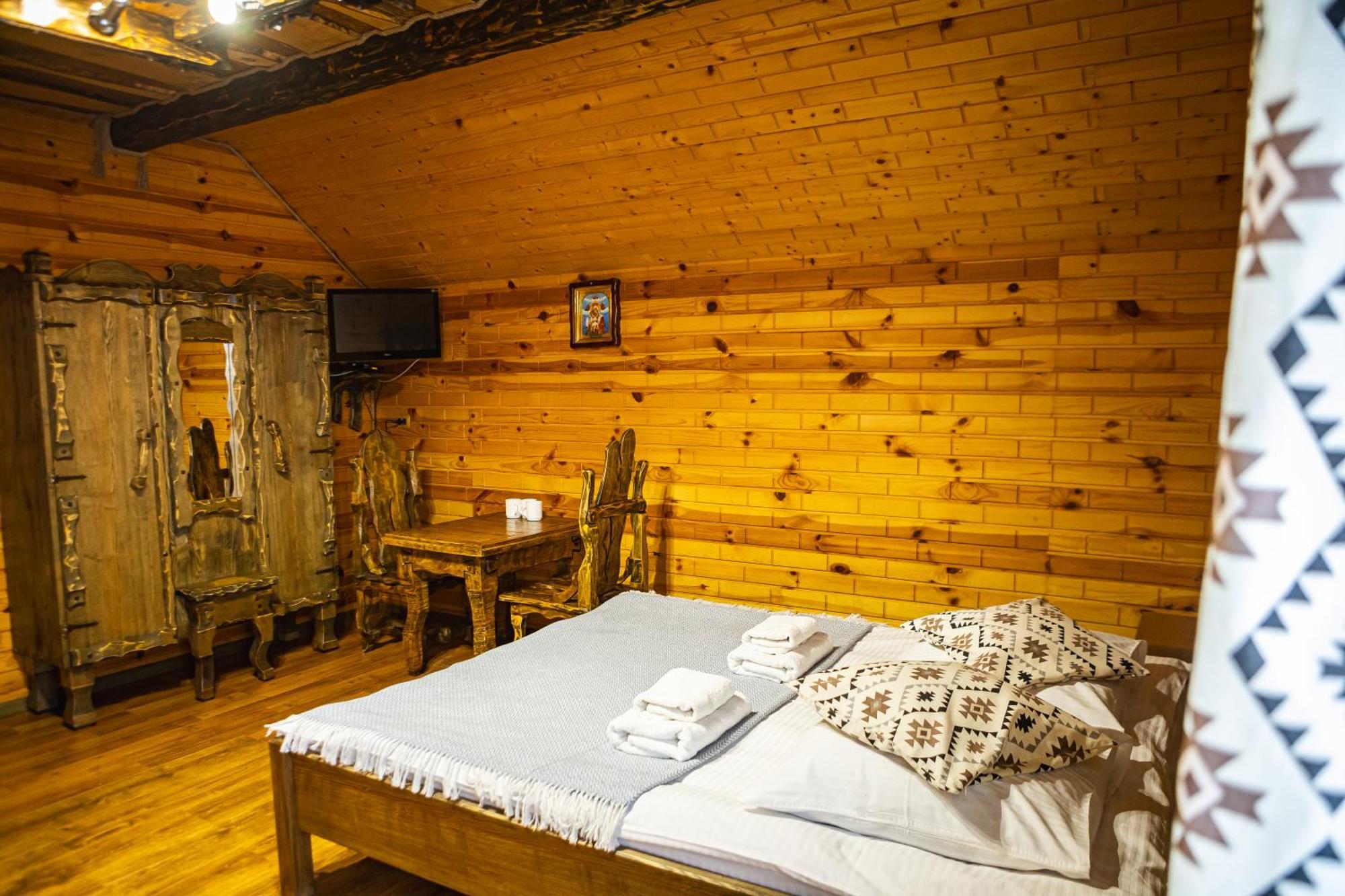 Отель Zatyshok Nad Prutom